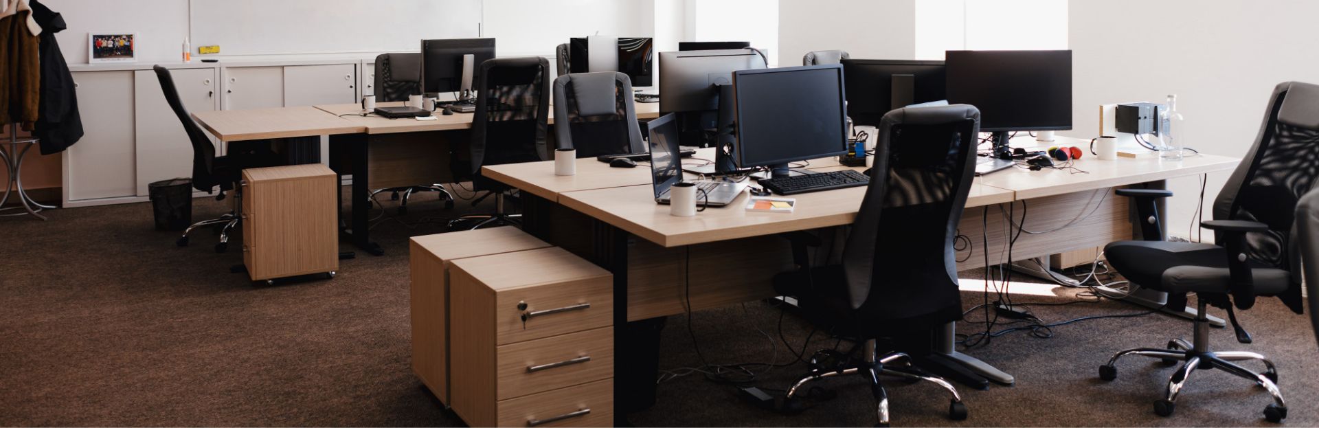 Business Center <br> 'Kurulmuş Hazır Ofis'